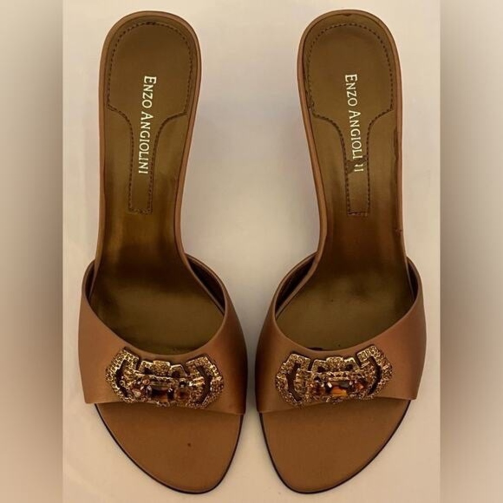Enzo Angiolini Tan Embellished Heels
